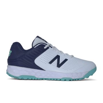 2023 New Balance KC4020 Junior Rubber Cricket Shoes